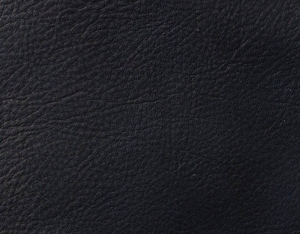 Campione colore nero — pelle decorata a mano Bordoni Leathers
