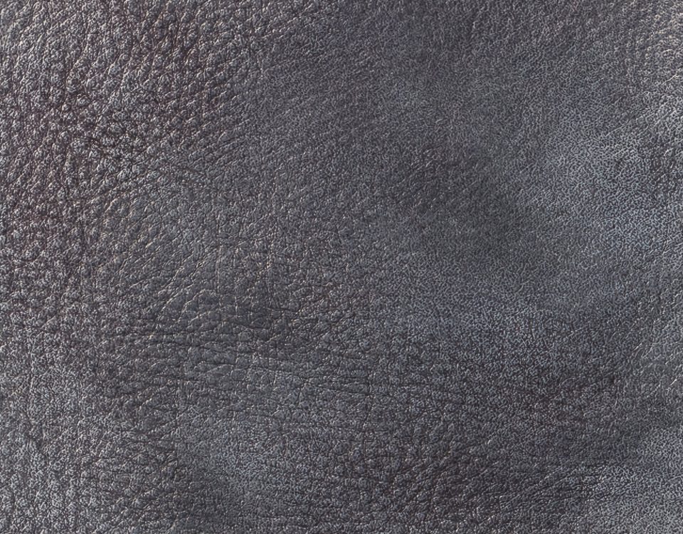 Campione colore antracite — pelle decorata a mano Bordoni Leathers