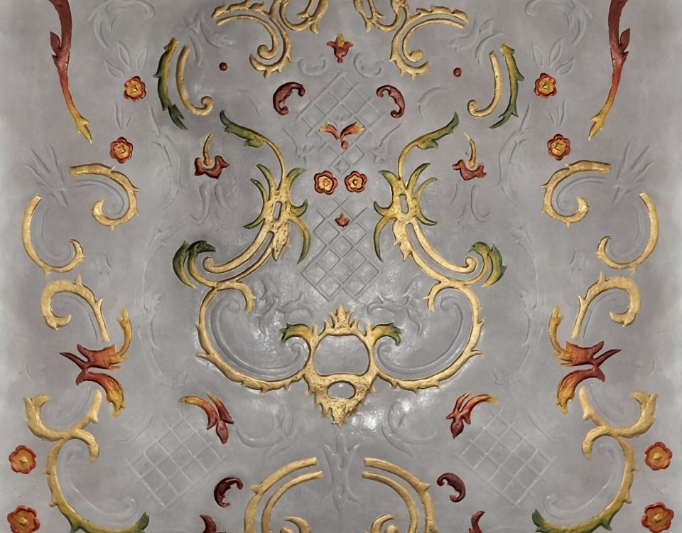 Luxury Line — cuoio tortora con decoro dipinto in oro, Bordoni Leathers