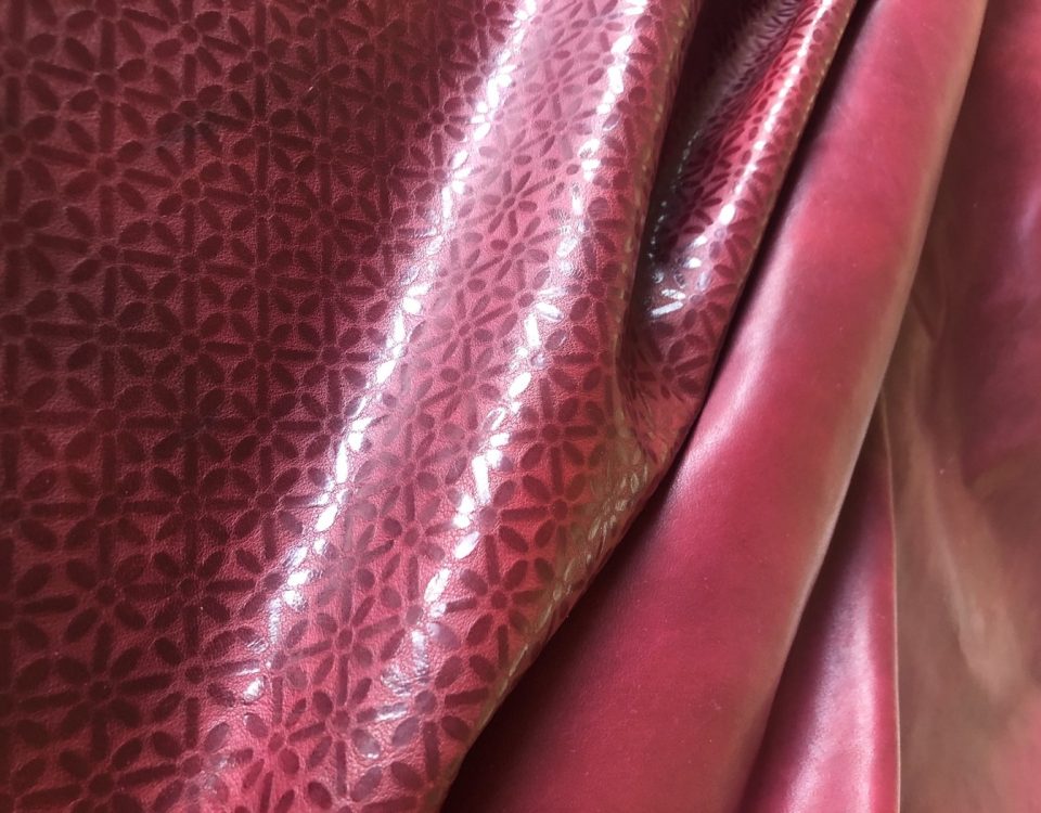 Tecnica cuoio impresso 1 — lavorazione a mano del cuoio, Bordoni Leathers